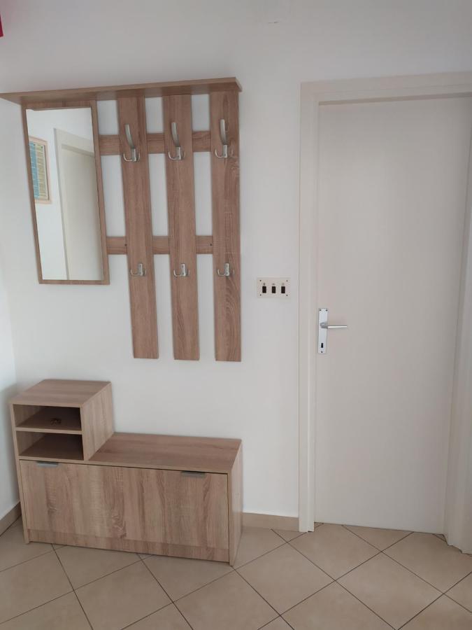 Apartmani Andreja Pag Town Extérieur photo