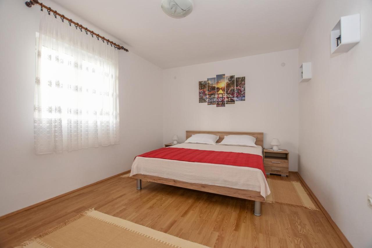 Apartmani Andreja Pag Town Extérieur photo